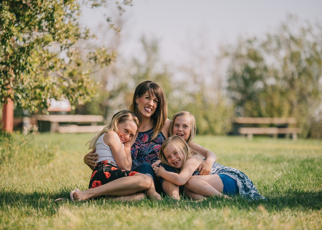 Portland family portrait outdoors