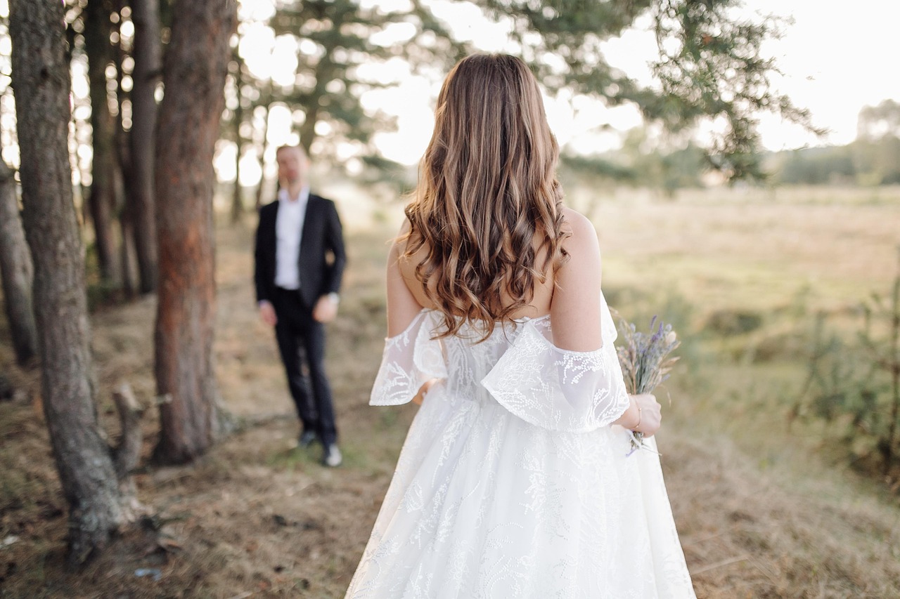 Pacific Northwest wedding couple candid photograph